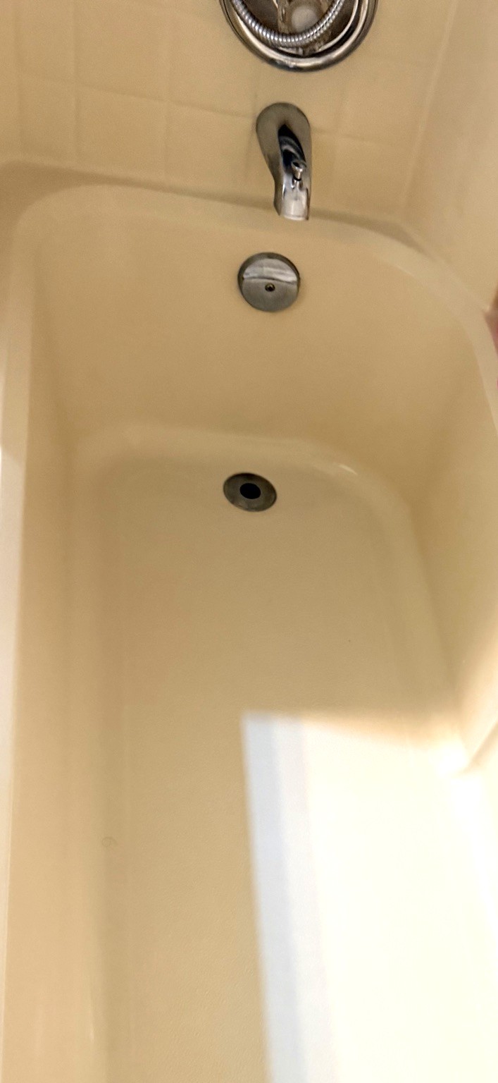 After cleaning: bathtub and drain